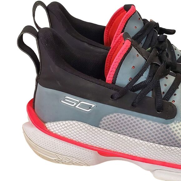 Under Armour Curry 7 Youth Size 6 Y/38.5 Shoes underrated Black/Gray Red Low - Picture 2 of 8
